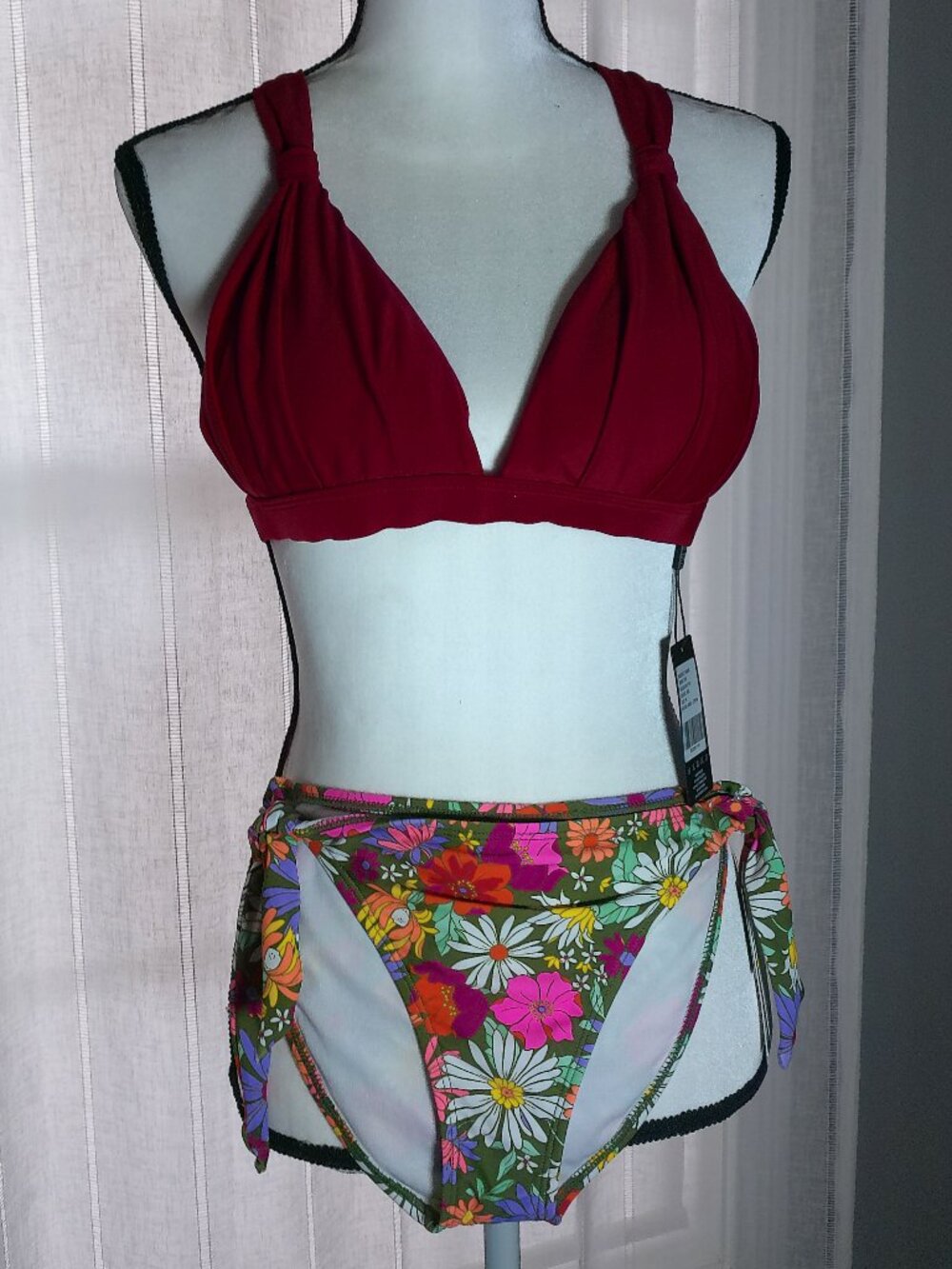 Ocean Blues SwimSuit Top & Macy's Salt & Cove Bottom NWT M